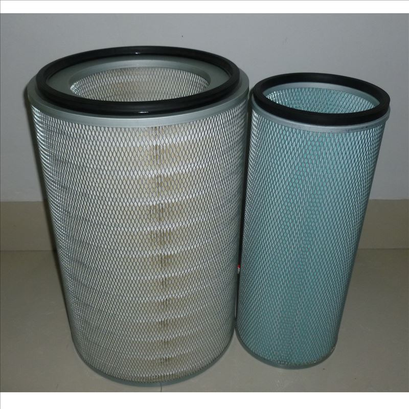 Воздушный фильтр КОМАТСУ 561-02-62530 5610262520
