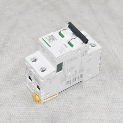 Миниатюрный автоматический выключатель A9F44204 IC60N C 4A 25KA
